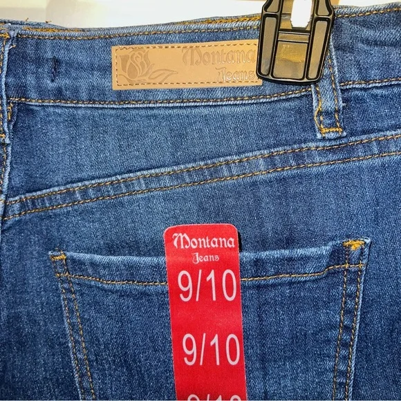 Montana Jeans Medium Wash Distressed Frayed Raw Hem Mid Rise Denim Shorts - Picture 8 of 8